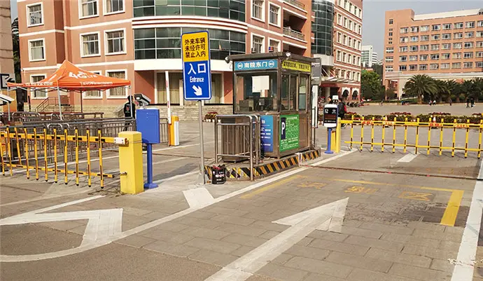 車(chē)牌識(shí)別系統(tǒng)為何被用在學(xué)校里？